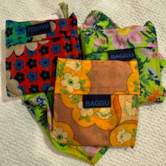 BAGGU NWT Set of Three Reusable Tote Bags - Picture 3 of 8